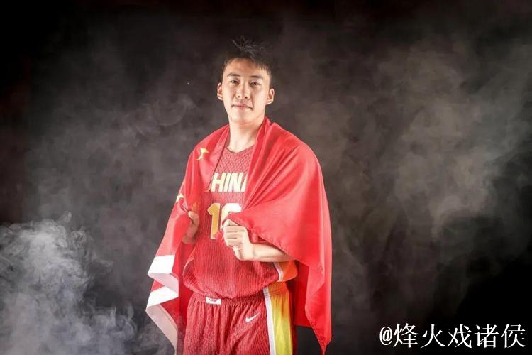 中国男篮新星表现亮眼 王俊杰:还有很多地方需加强 中国男篮新星表现亮眼 王俊杰:还有很多地方需加强